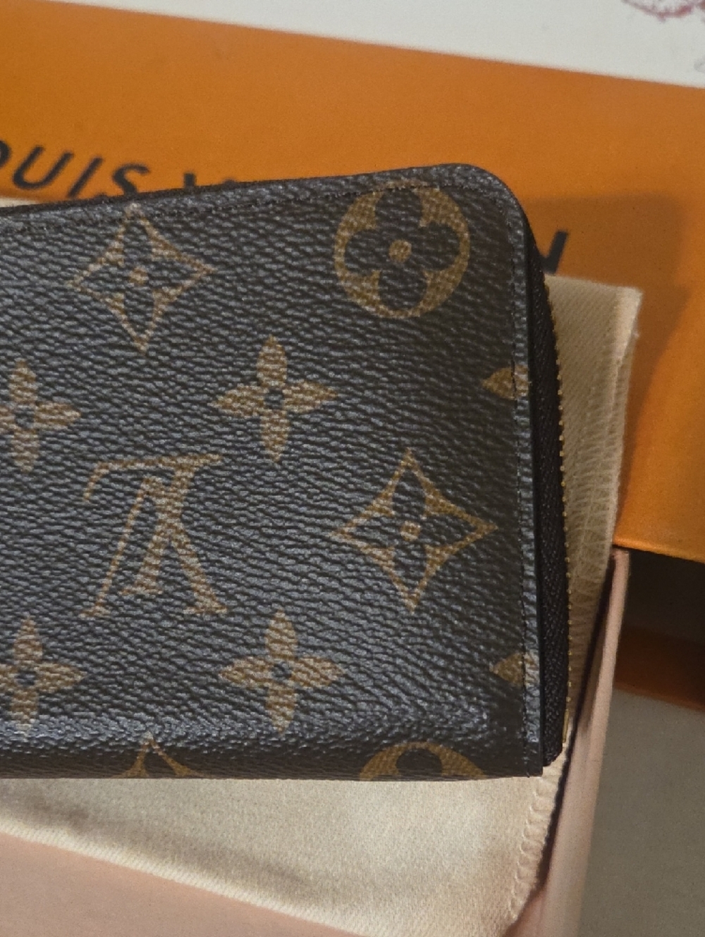 Louis Vuitton Brown/Gold Monogram Zip Wallet - Picture 2 of 12